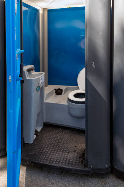 Portable Toilet Options We Offer in Bellefontaine, OH