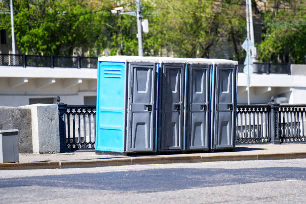 Best Portable restroom trailer rental  in Bellefontaine, OH